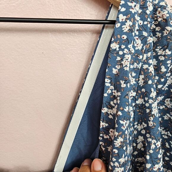 NWT Altar'd State Floral Romper. Royal Blue L#026 - Picture 7 of 14